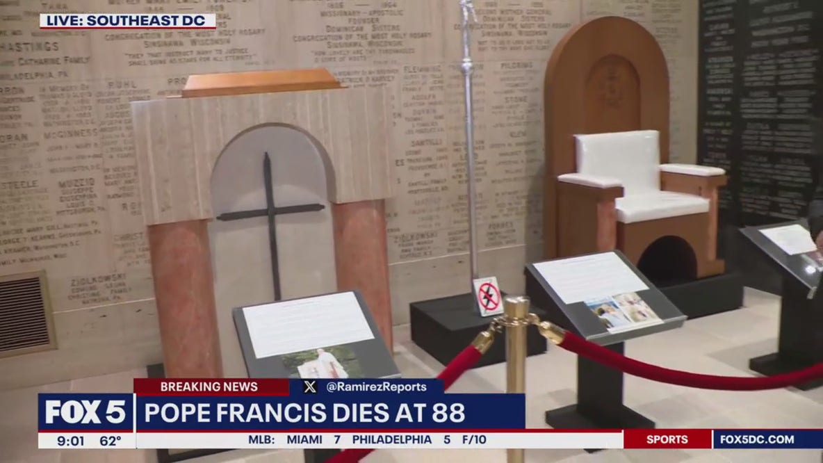 Pope Francis’ 2015 visit to DC on display at the National Shrine